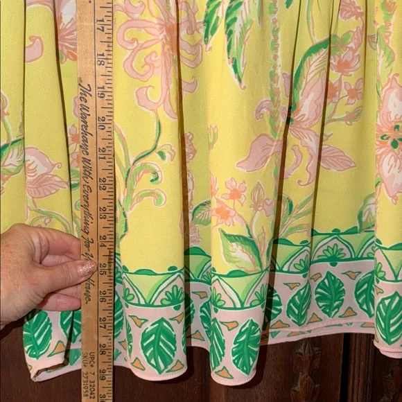Lilly Pulitzer Floral Yellow and pink Blouse XL - Picture 6 of 6